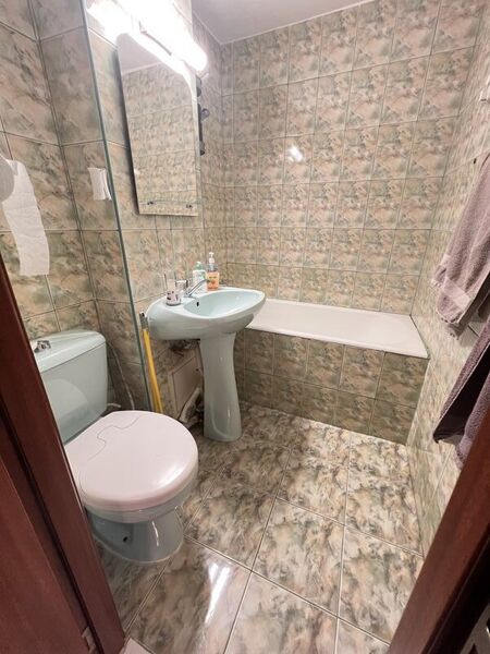 Salajan (1 min - metrou Nicolae Grigorescu)